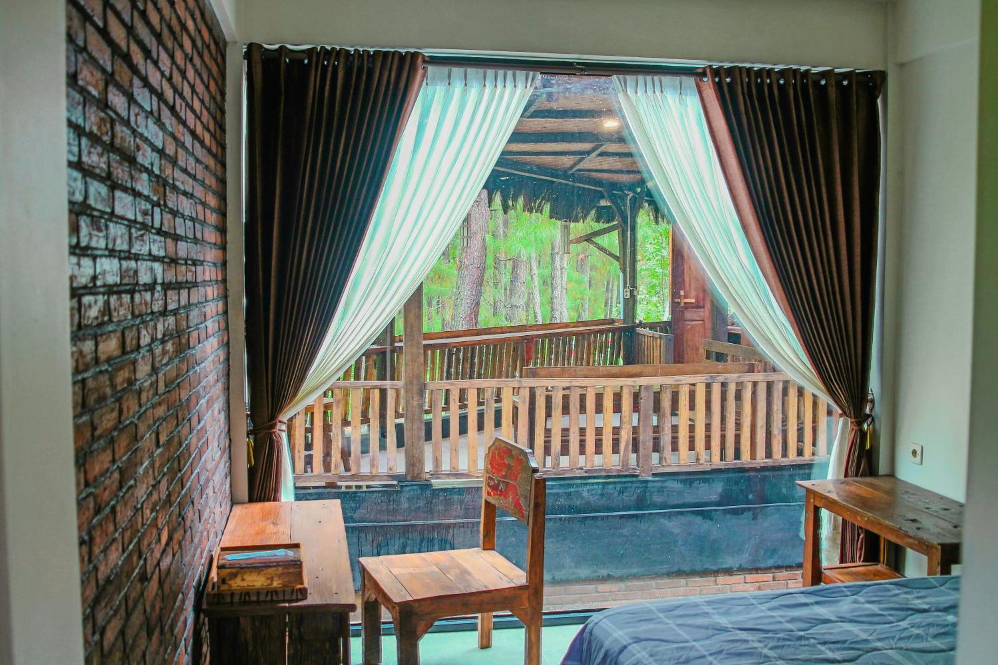 Вилла Omah Kayu Bromo Ngadisari Экстерьер фото