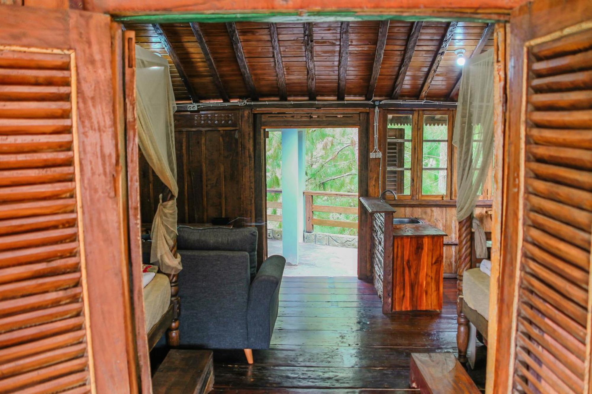 Вилла Omah Kayu Bromo Ngadisari Экстерьер фото